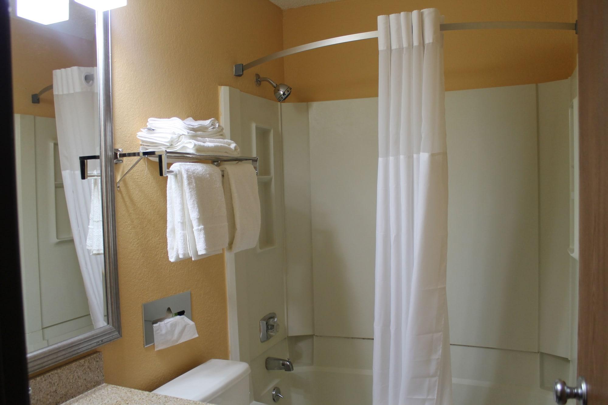 Quality Inn Hall Of Fame Кантон Екстер'єр фото